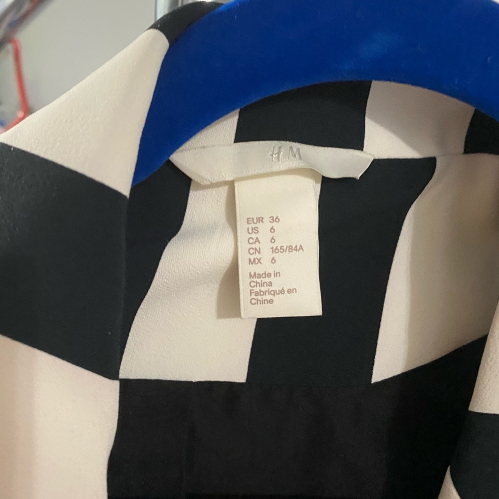 Jacket - Picture 4 of 4